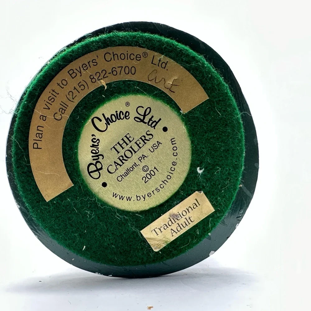 Byers’ Choice Retired Male Caroler - Picture 6 of 6